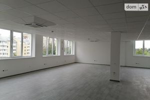 Сдается в аренду офис 315 кв. м в бизнес-центре