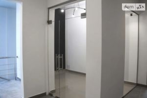 Сдается в аренду офис 10 кв. м в бизнес-центре