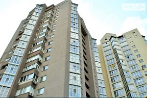 Продается 3-комнатная квартира 85 кв. м в Днепре