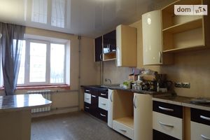 Продається 5-кімнатна квартира 156.7 кв. м у Харкові