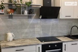 Продається 2-кімнатна квартира 47 кв. м у Дніпрі