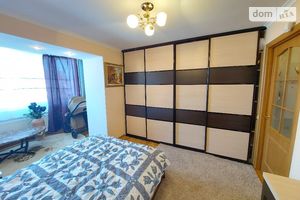 Продається 1-кімнатна квартира 44.5 кв. м у Тернополі