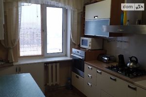 Сдается в аренду 1-комнатная квартира 63 кв. м в Виннице