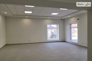 Здається в оренду приміщення вільного призначення 74 кв. м в 12-поверховій будівлі