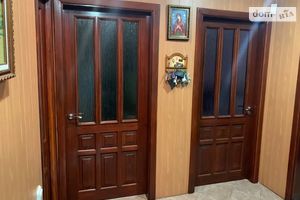 Продается 3-комнатная квартира 63 кв. м в Житомире