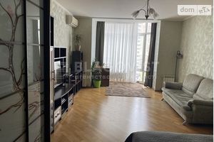 Продается 1-комнатная квартира 59 кв. м в Киеве
