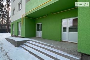 Продається приміщення вільного призначення 72.6 кв. м в 10-поверховій будівлі