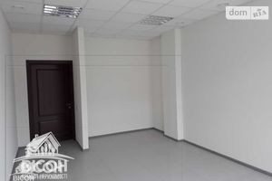 Здається в оренду офіс 25 кв. м в торгово-офісному центрі