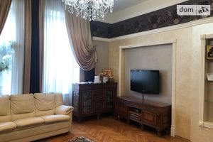Продається 2-кімнатна квартира 91 кв. м у Львові