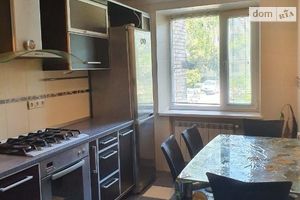 Продается 3-комнатная квартира 66 кв. м в Хмельницком
