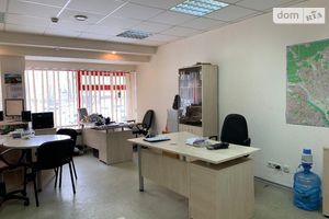 Здається в оренду офіс 27 кв. м в торгово-офісному центрі