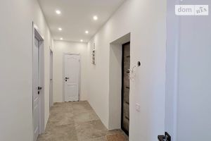 Продается 2-комнатная квартира 68 кв. м в Днепре