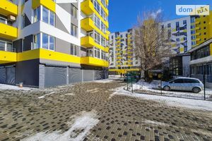 Продається 2-кімнатна квартира 68 кв. м у Дніпрі