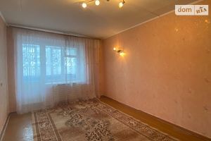 Продається 1-кімнатна квартира 32 кв. м у Чернігові