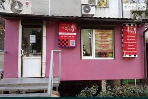 Здається в оренду об'єкт сфери послуг 60 кв. м в 1-поверховій будівлі
