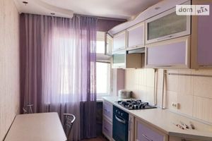 Продается 2-комнатная квартира 45 кв. м в Николаеве