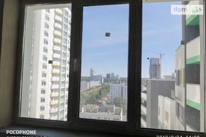 Продается 2-комнатная квартира 79 кв. м в Киеве