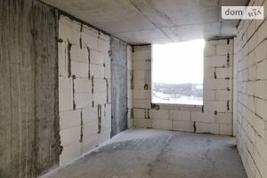 Продается 1-комнатная квартира 46.2 кв. м в Тернополе