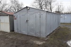Продается место в гаражном кооперативе под легковое авто на 18 кв. м