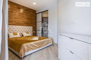 Здається в оренду 1-кімнатна квартира 52 кв. м у Києві