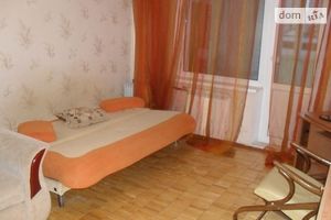 Здається в оренду 1-кімнатна квартира 40 кв. м у Києві