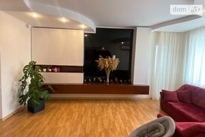 Сдается в аренду 3-комнатная квартира 72 кв. м в Полтаве