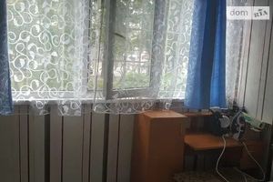 Продается 1-комнатная квартира 33 кв. м в Днепре