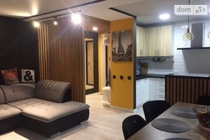 Продается 3-комнатная квартира 58.7 кв. м в Житомире
