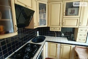 Продается 4-комнатная квартира 62 кв. м в Виннице