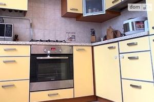 Продается 2-комнатная квартира 70 кв. м в Виннице