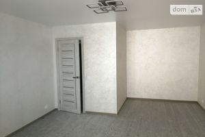 Продается 1-комнатная квартира 42 кв. м в Тернополе