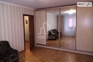 Сдается в аренду 1-комнатная квартира 32 кв. м в Киеве