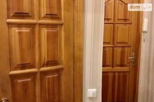 Продается 3-комнатная квартира 56 кв. м в Днепре