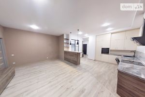 Продается 4-комнатная квартира 110 кв. м в Днепре