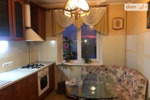 Продается 3-комнатная квартира 73 кв. м в Киеве