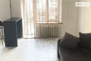 Продается 1-комнатная квартира 30 кв. м в Одессе