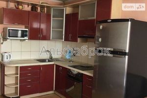 Сдается в аренду 3-комнатная квартира 88 кв. м в Киеве