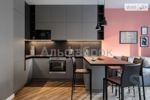 Сдается в аренду 1-комнатная квартира 50 кв. м в Киеве