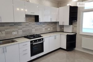 Продається 1-кімнатна квартира 48 кв. м у Хмельницькому