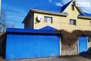 Продається одноповерховий будинок 350 кв. м з подвалом