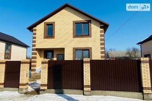 Продається будинок 2 поверховий 125 кв. м з ділянкою