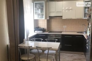 Продається 3-кімнатна квартира 75 кв. м у Дніпрі