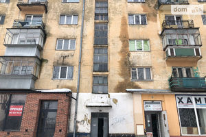 Продається кімната 18 кв. м у Львові