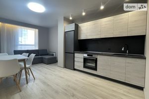 Продается 1-комнатная квартира 47 кв. м в Днепре