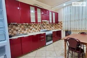 Сдается в аренду 2-комнатная квартира 65 кв. м в Черновцах