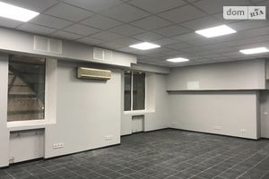 Здається в оренду приміщення вільного призначення 392.06 кв. м в 18-поверховій будівлі