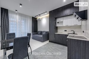 Продается 1-комнатная квартира 44.8 кв. м в Киеве