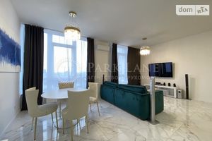Продается 2-комнатная квартира 54 кв. м в Киеве