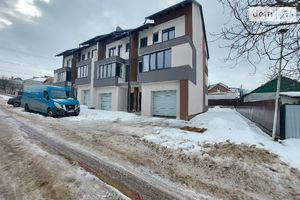 Продается часть дома 191 кв. м с садом