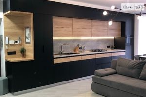 Продается 3-комнатная квартира 80 кв. м в Луцке